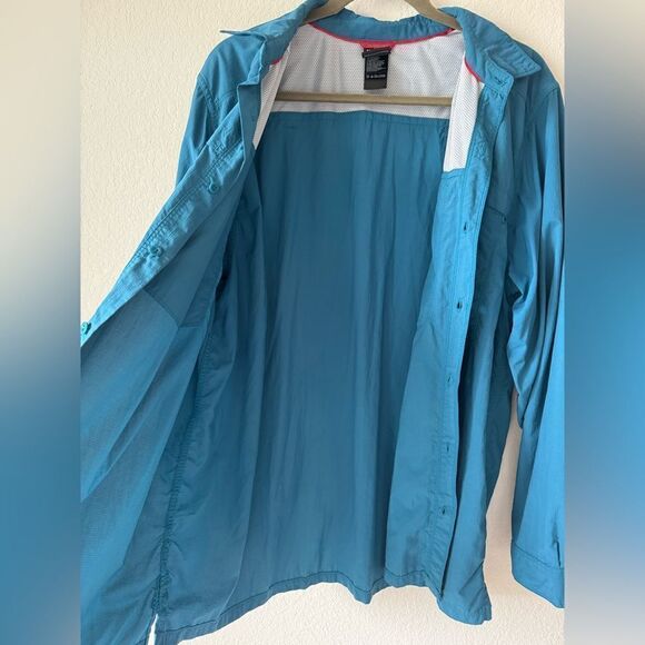 The North Face Men’s XL Teal Blue Button-Up Lightweight Fishing Hiking Shirt - Picture 9 of 9